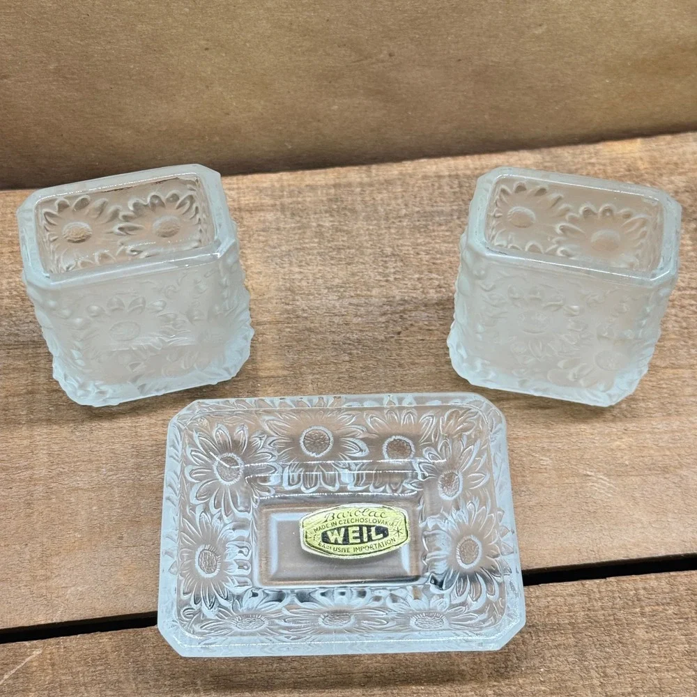 Vintage Barolac Weil Czechoslovakia Frosted Glass Sunflower Smoking Vanity Set